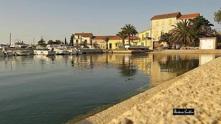 הוילה Sutomiscica Kuca Za Odmor Marina 0*,  קרואטיה